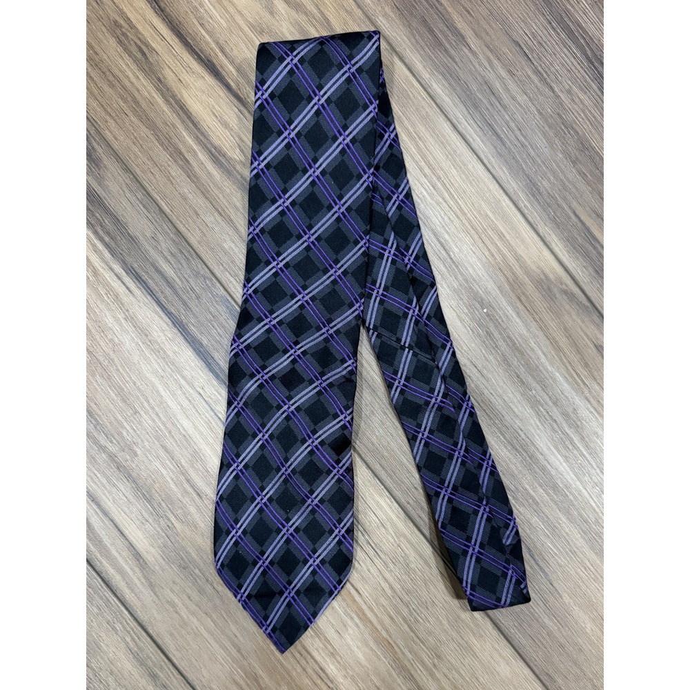 Croft & Barrow Mens Silk Necktie Purple Black Grey Plaid Hand Made Tie